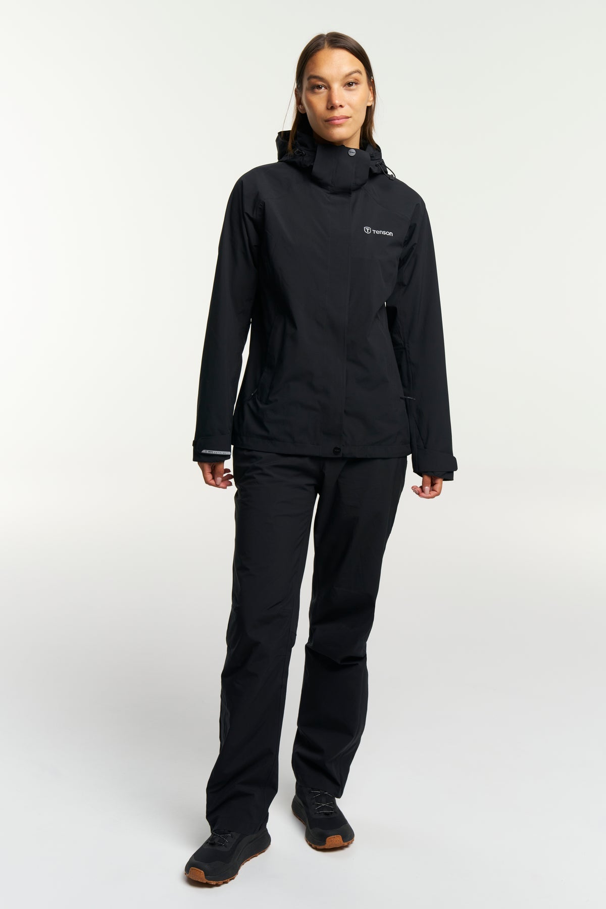 Tenson Biscaya Storm Rain Jacket Women Schwarz, Produktansicht