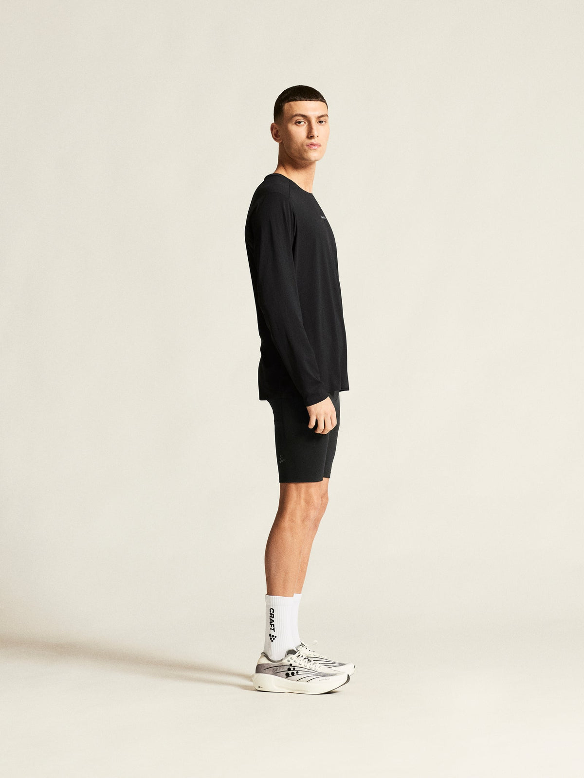 Craft Hypervent Longsleeve Herren in Schwarz, Detailansicht