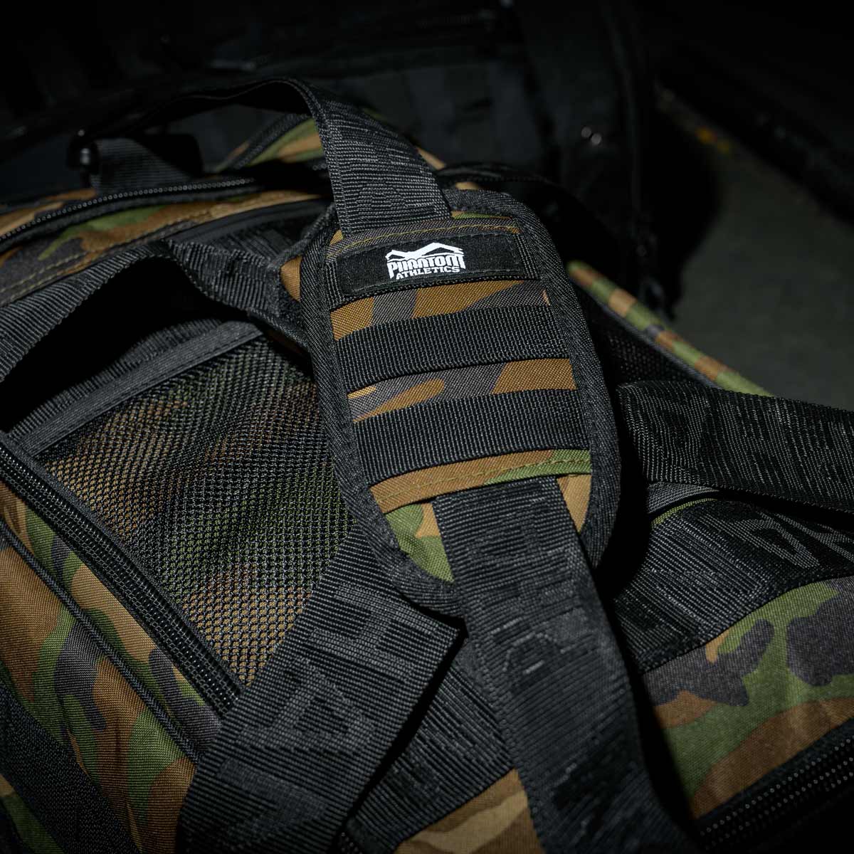 Phantom Sporttasche Tactic - Woodland Camo