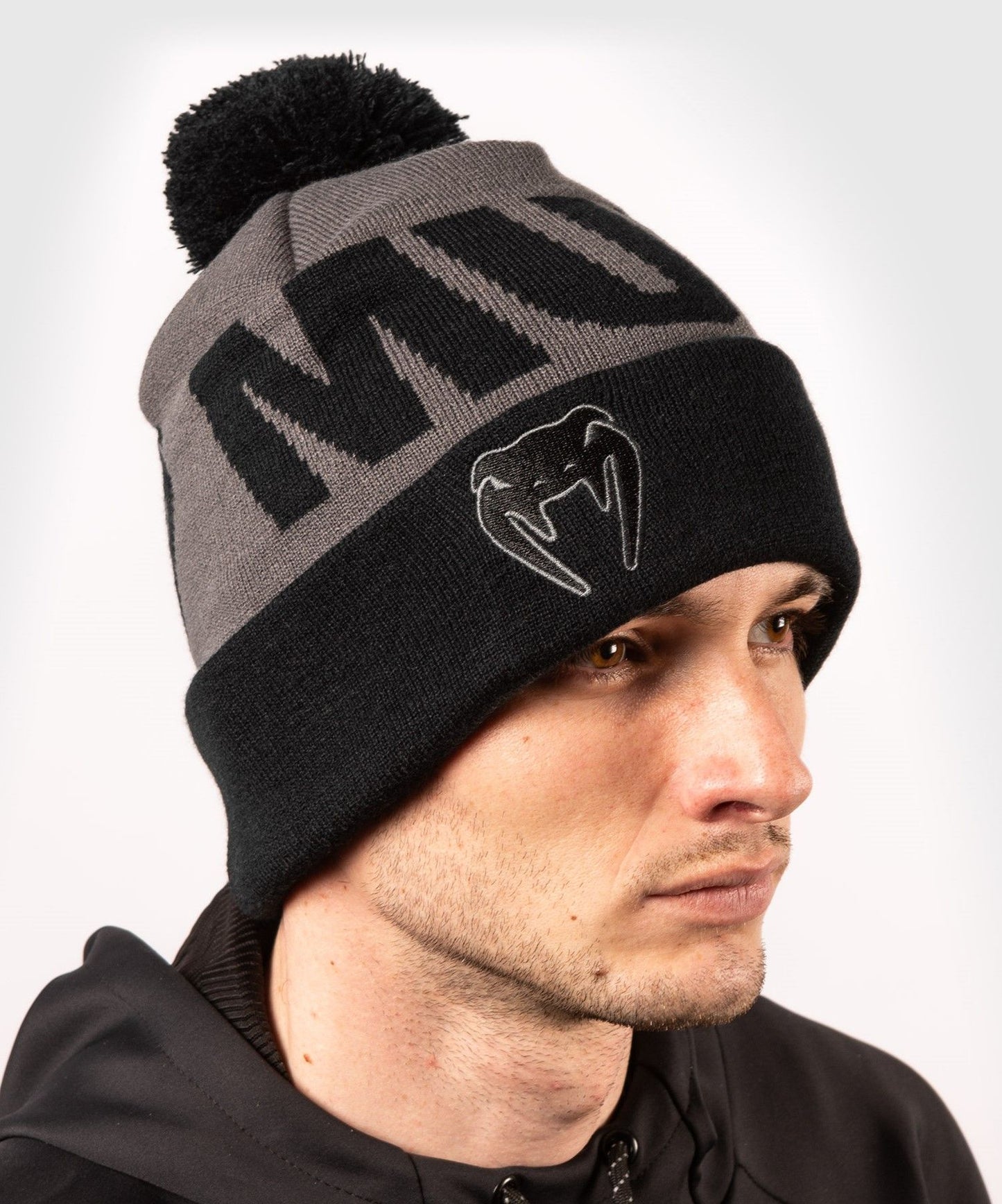 VENUM ELITE BEANIE MIT POMPON - GRAU/SCHWARZ