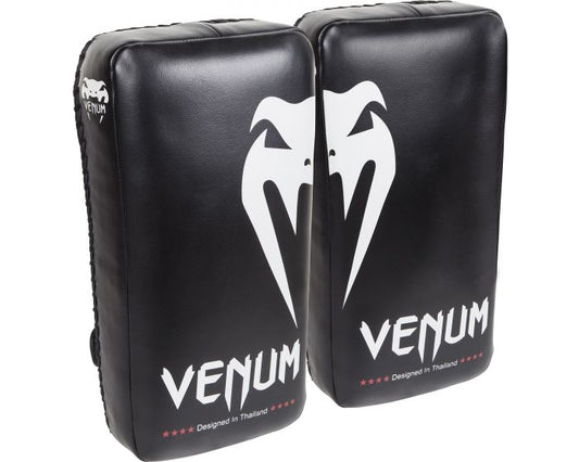 Venum Giant Kickpad in Schwarz-Ice mit gepolstertem Armriemen