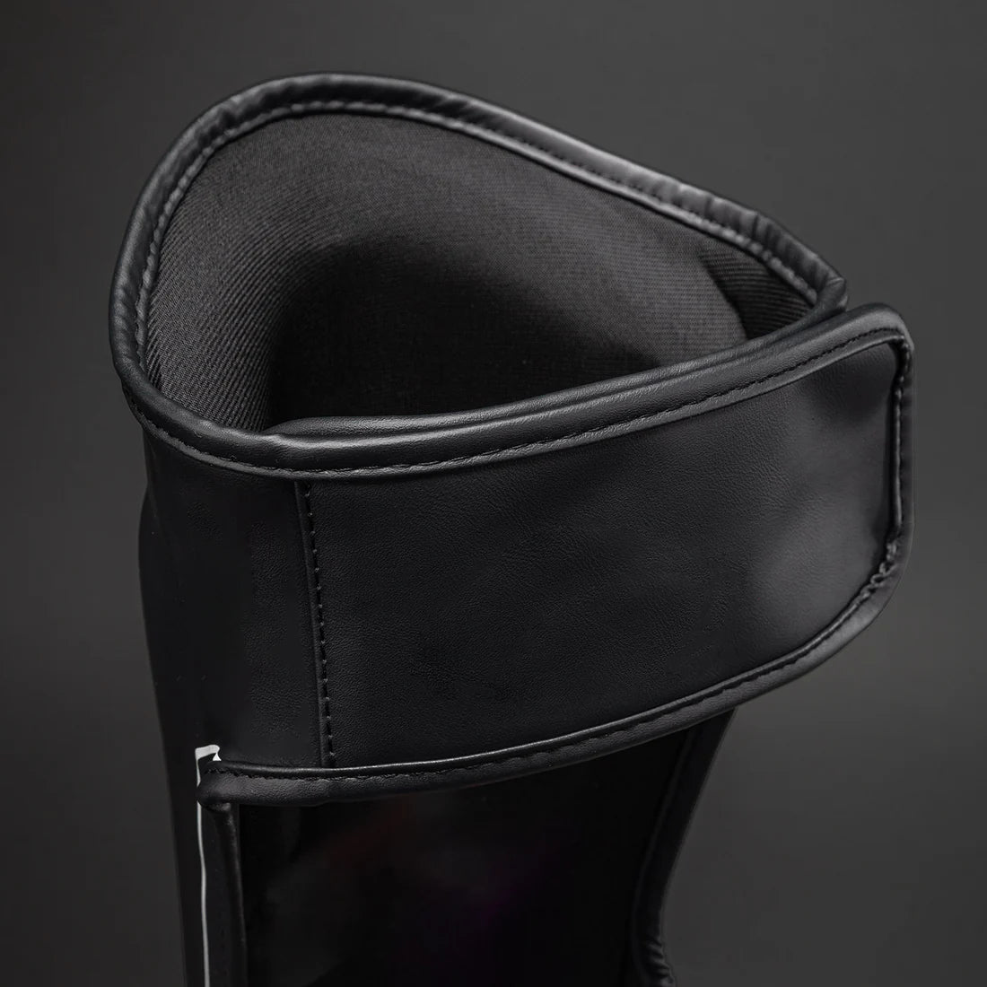 Venum - Stealth Schienbeinschoner