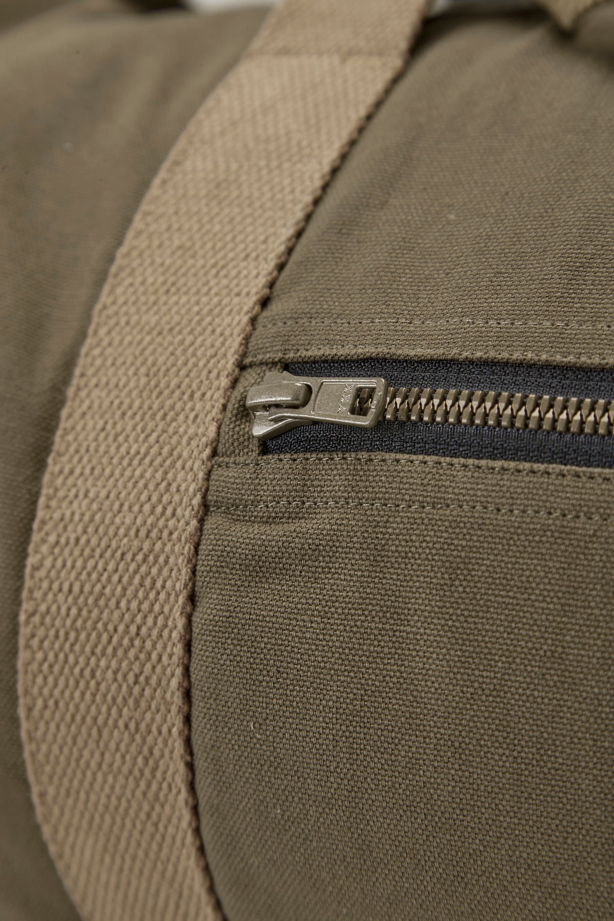 Cottover Canvas Dufflebag Olivegrün, Detailansicht