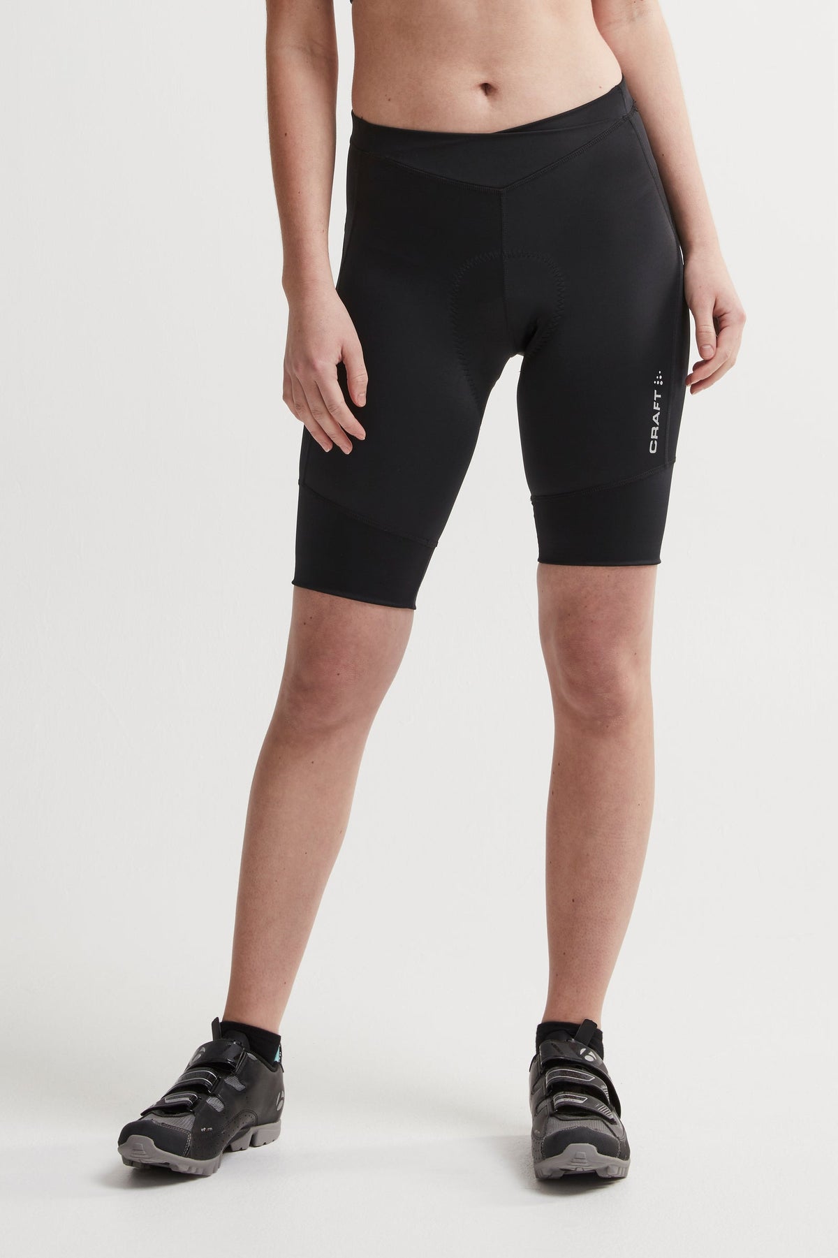 Craft CORE Essence Shorts Damen in Schwarz/Silber, Detailansicht