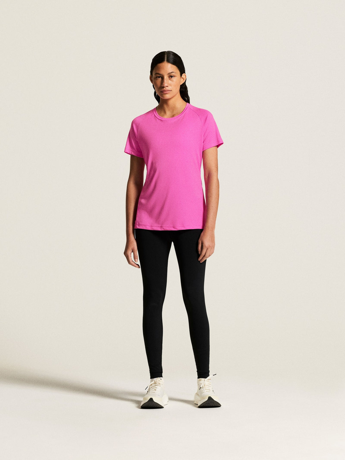 Craft CORE Unify Training Tee Damen in Magenta, Detailansicht