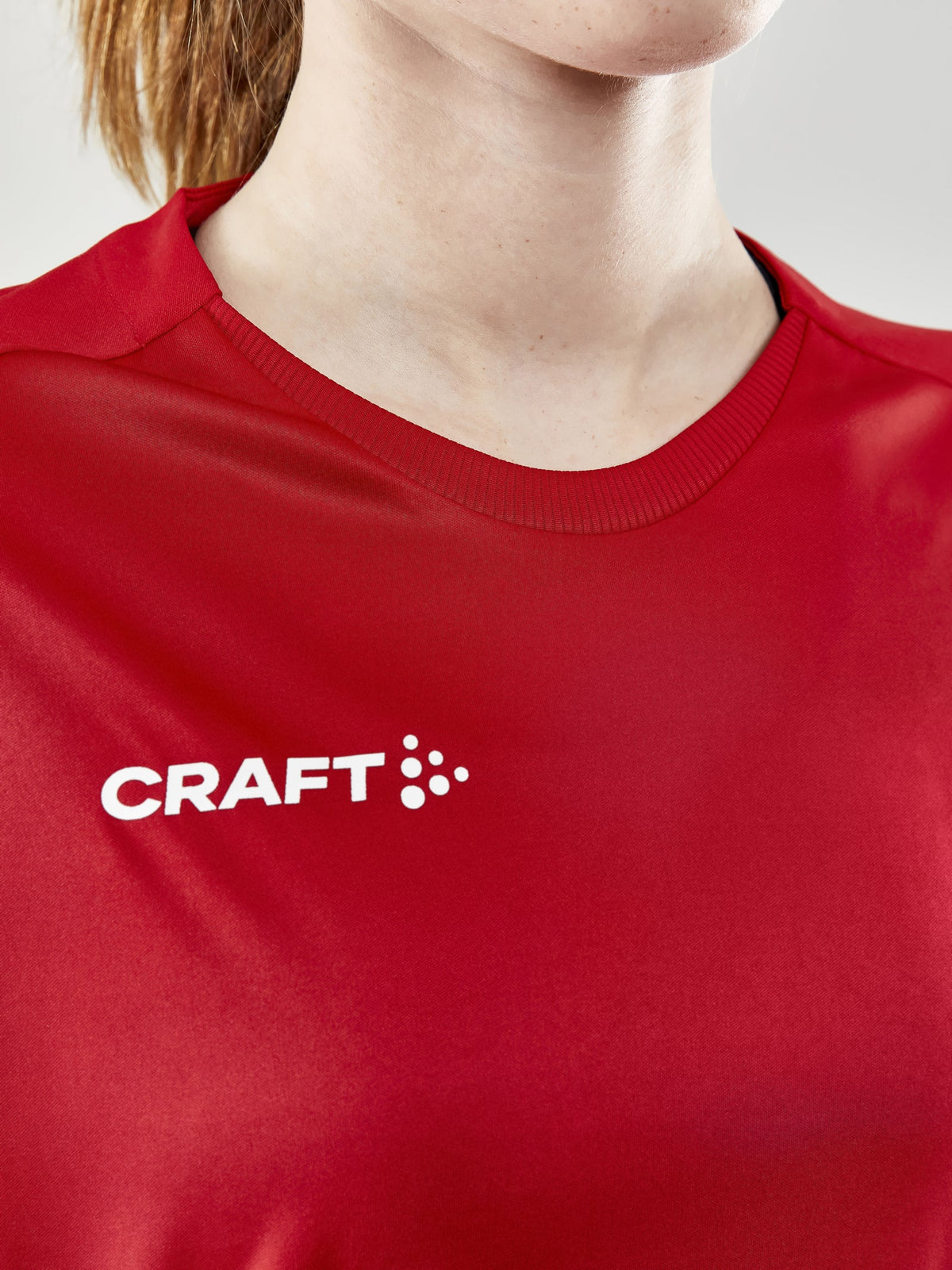 Craft Evolve Tee Damen in Rot, Detailansicht