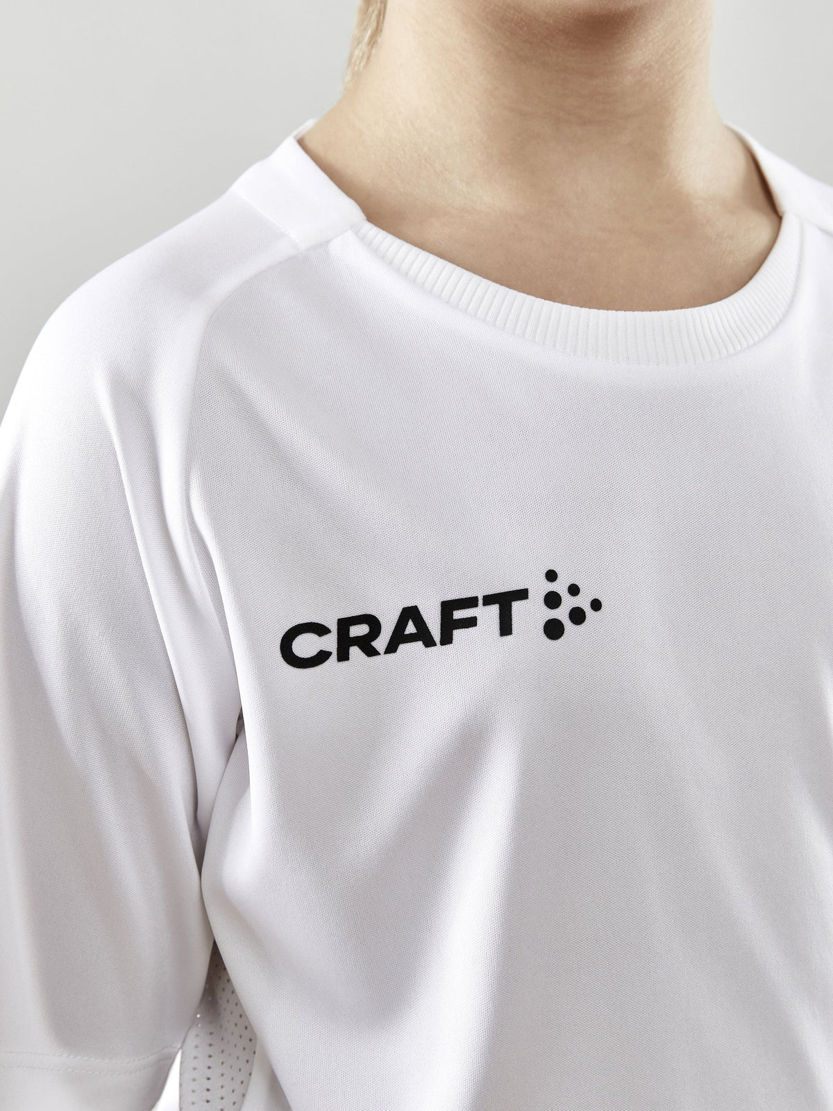 Craft Evolve Tee Junior in Weiss, Detailansicht