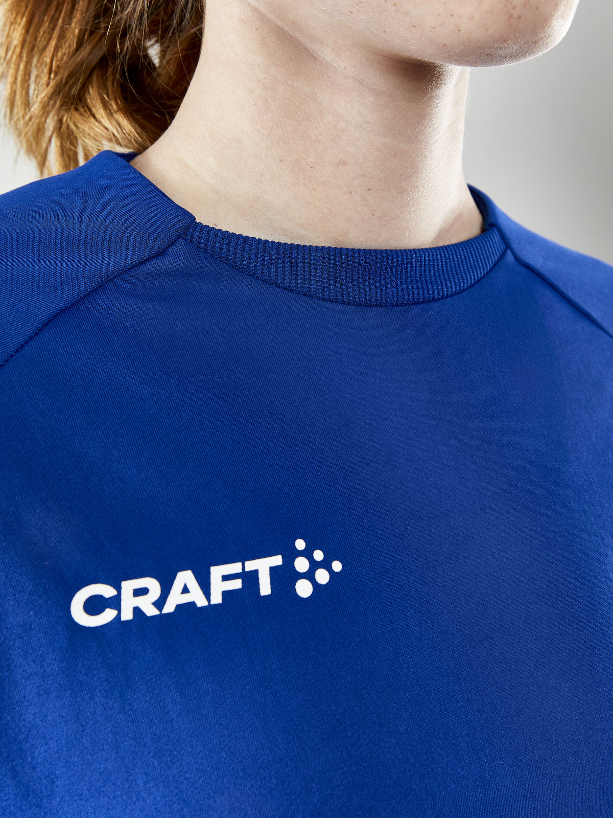 Craft Evolve Crew Neck Damen in Kobaltblau, Detailansicht