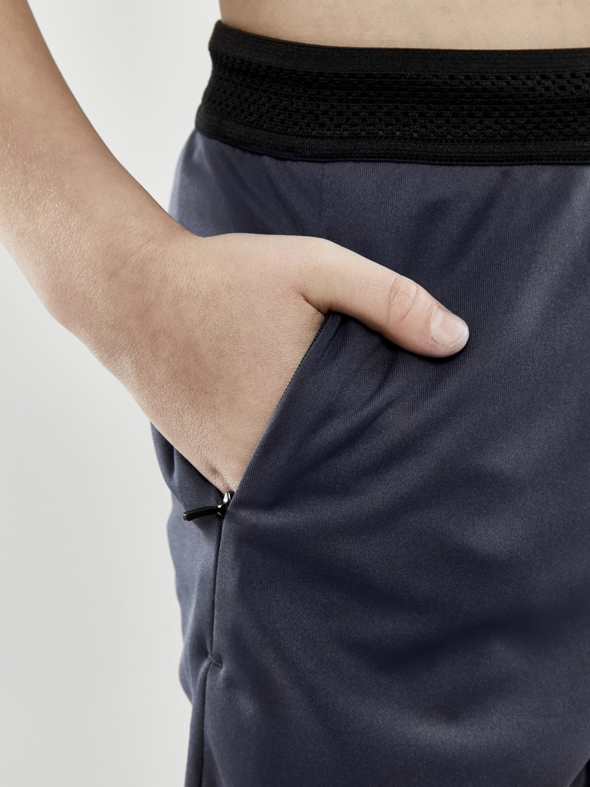 Craft Evolve Pants Junior in Dunkelgrau, Detailansicht