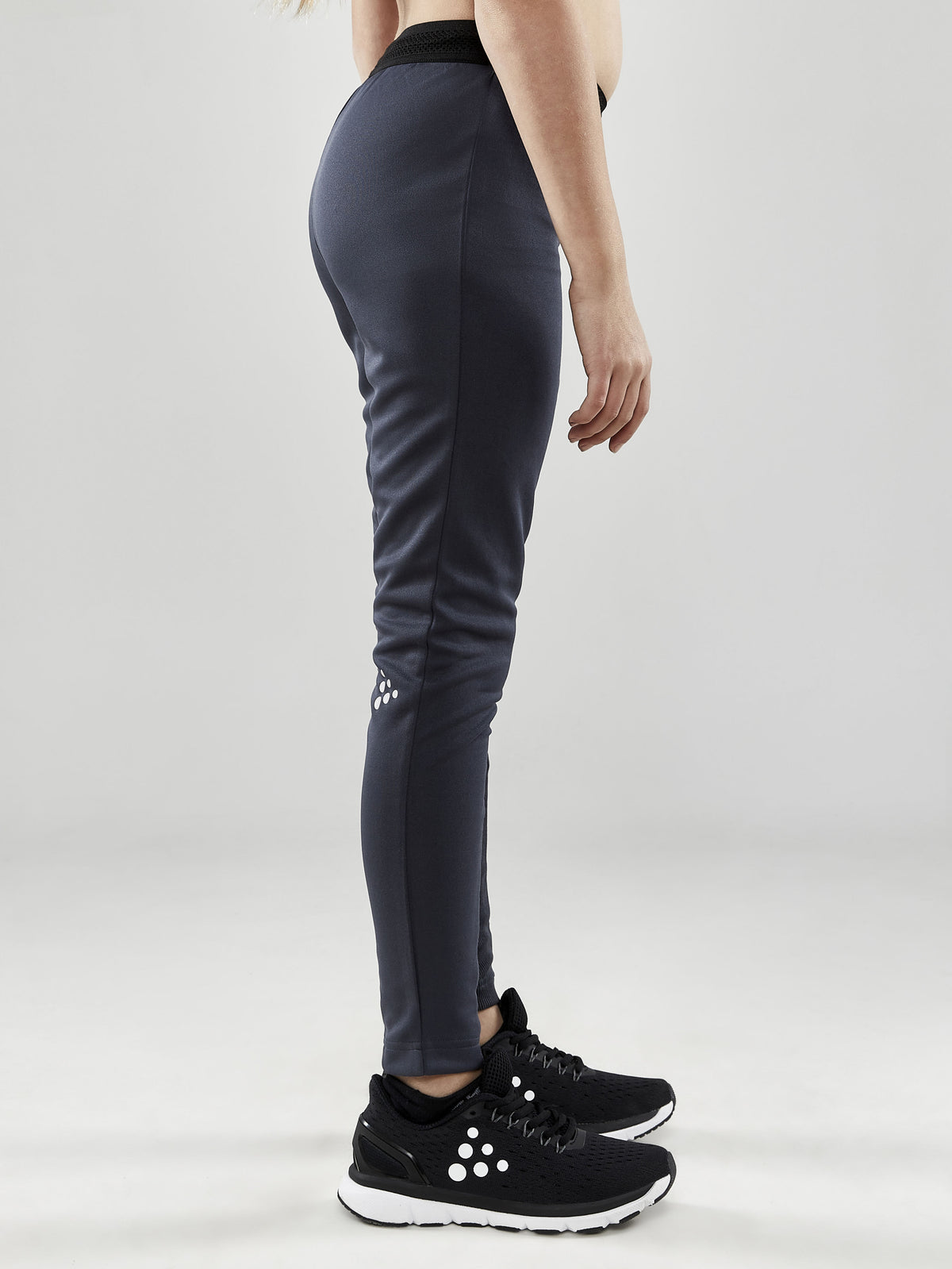 Craft Evolve Slim Pants Junior in Dunkelgrau, Detailansicht