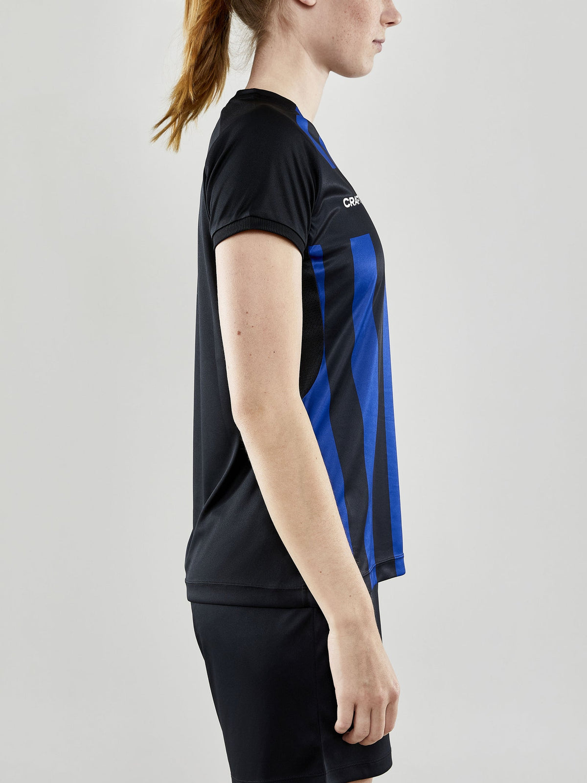 Craft Progress 2.0 Stripe Jersey Damen in Schwarz/Kobaltblau, Detailansicht
