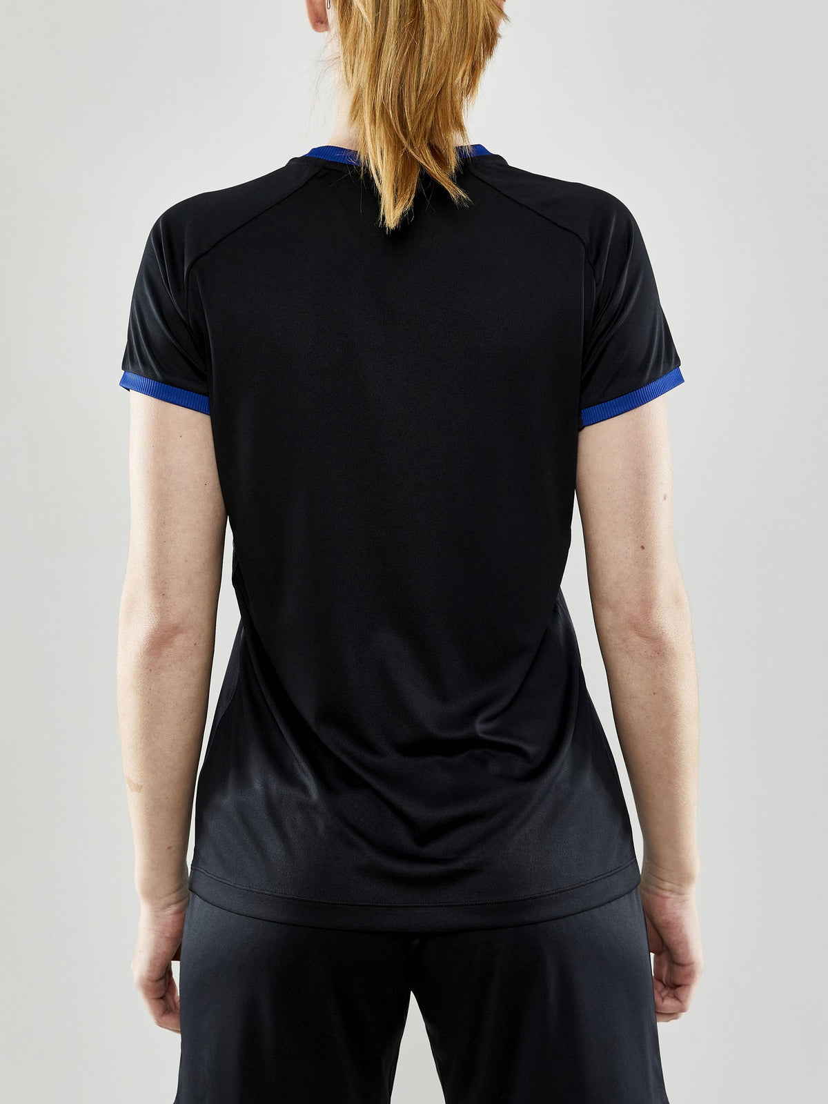 Craft Progress 2.0 Graphic Jersey Damen in Schwarz/Kobaltblau, Detailansicht