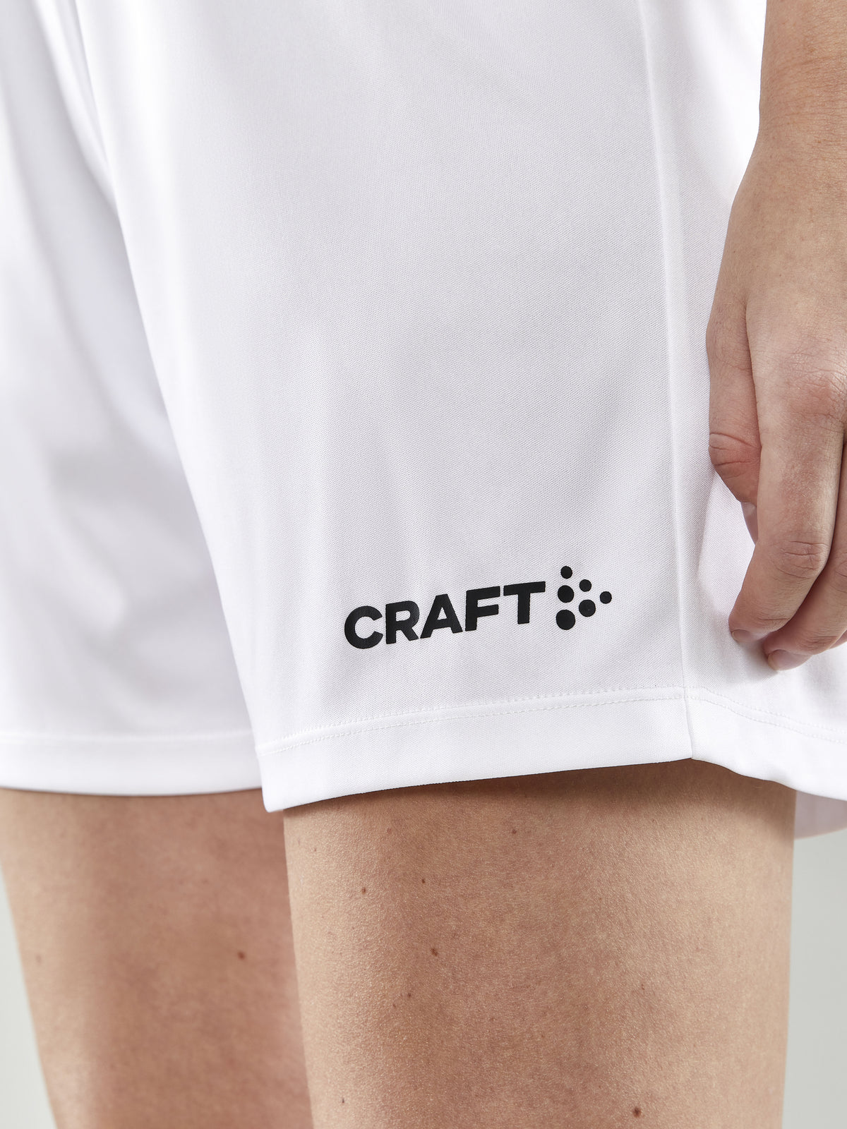 Craft Progress 2.0 Shorts Damen in Weiss, Detailansicht