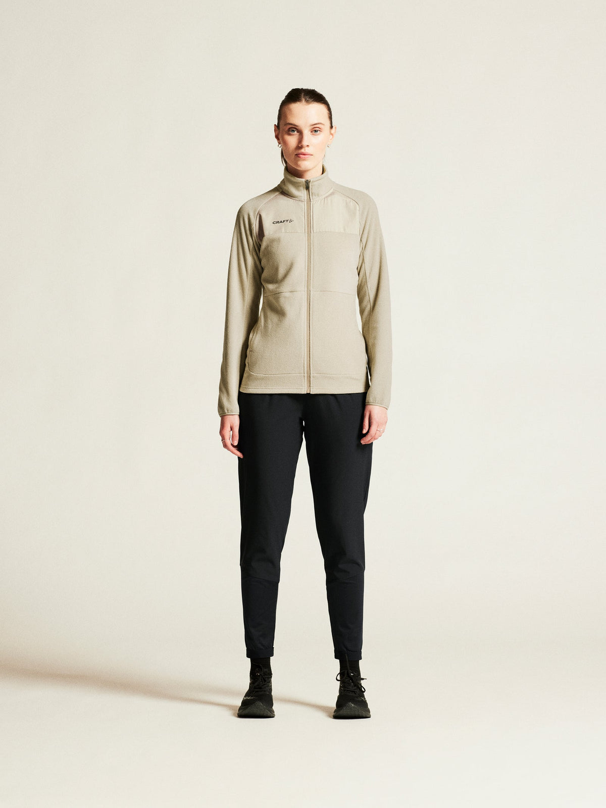Craft ADV Explore Fleece Midlayer Damen in Beige, Detailansicht