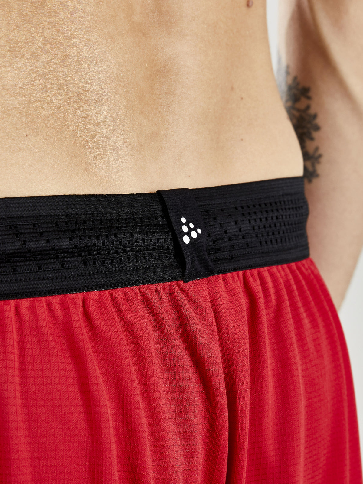 Craft Progress Basket Shorts Herren in Rot, Detailansicht