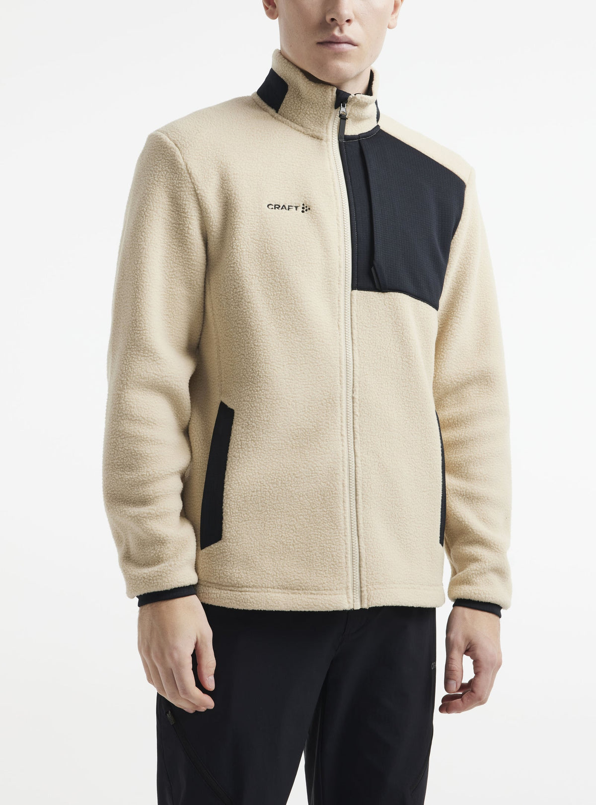 Craft ADV Explore Pile Fleece Jacket Herren in Beige, Detailansicht