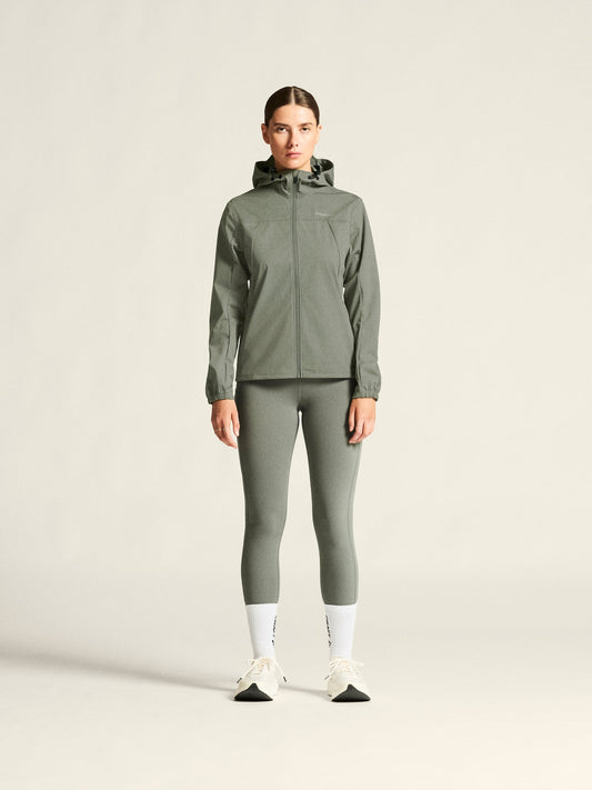 Craft ADV Essence Hydro Jacket Damen in Salbeigrün, Detailansicht