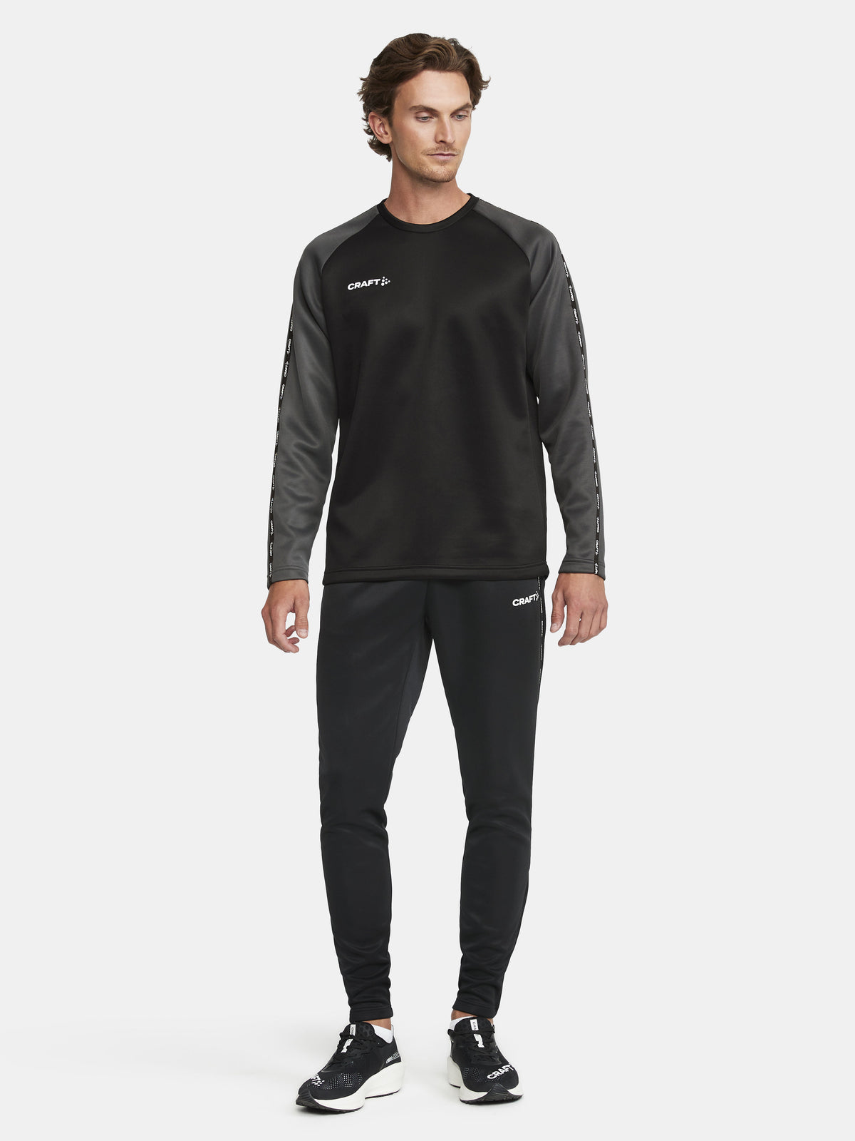 Craft Squad 2.0 Crewneck Herren in Schwarz/Anthrazit, Detailansicht