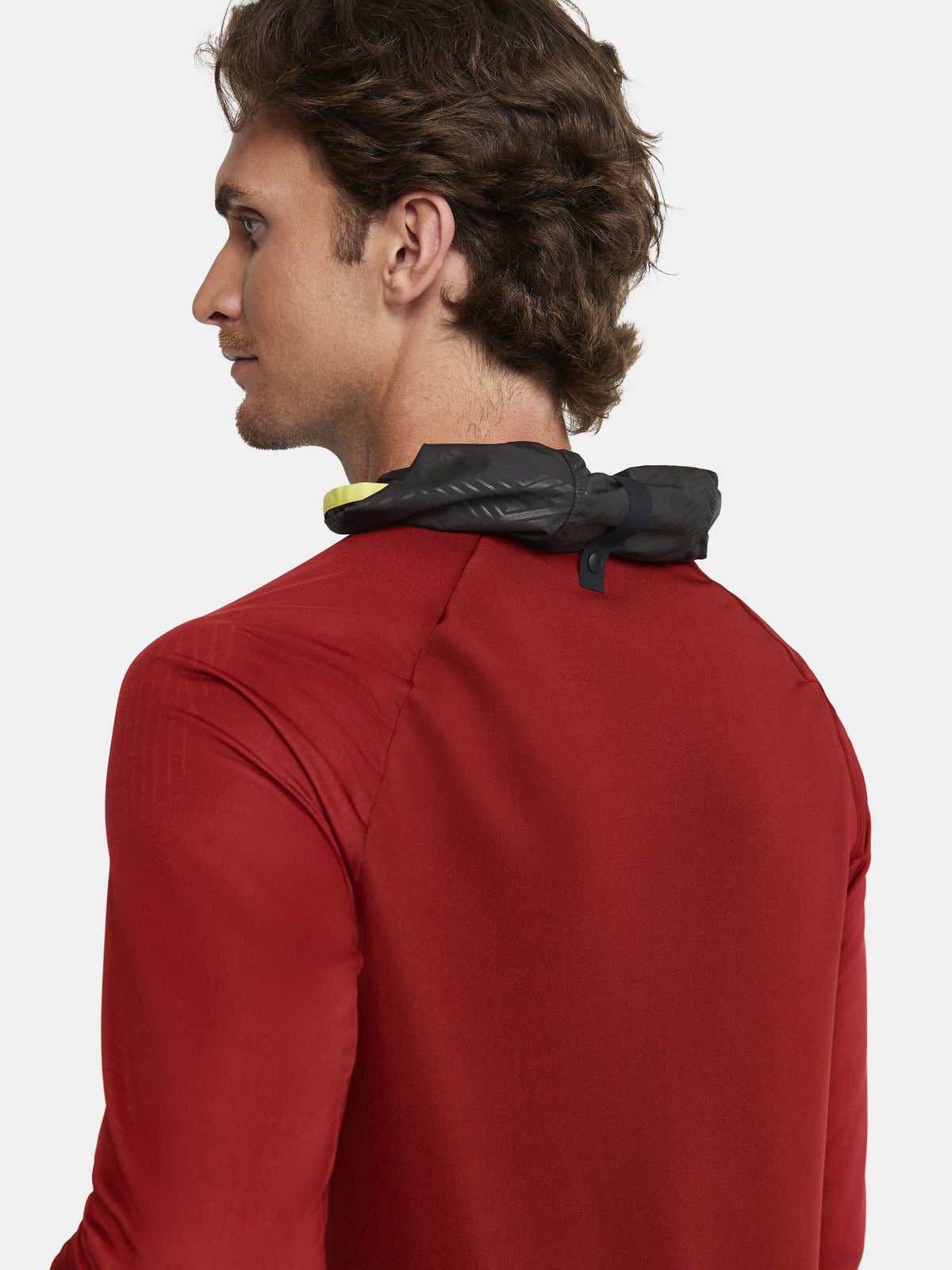 Craft Extend Full Zip Herren in Weinrot, Detailansicht