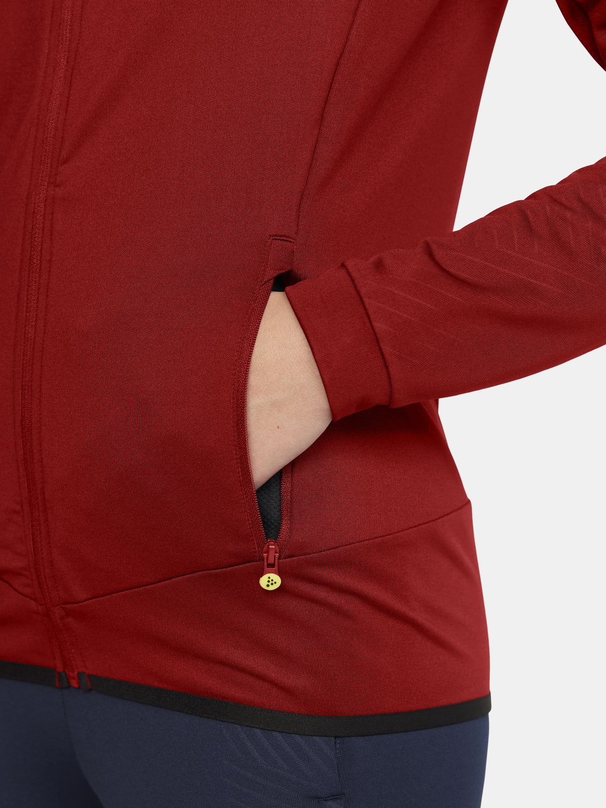 Craft Extend Full Zip Damen in Weinrot, Detailansicht