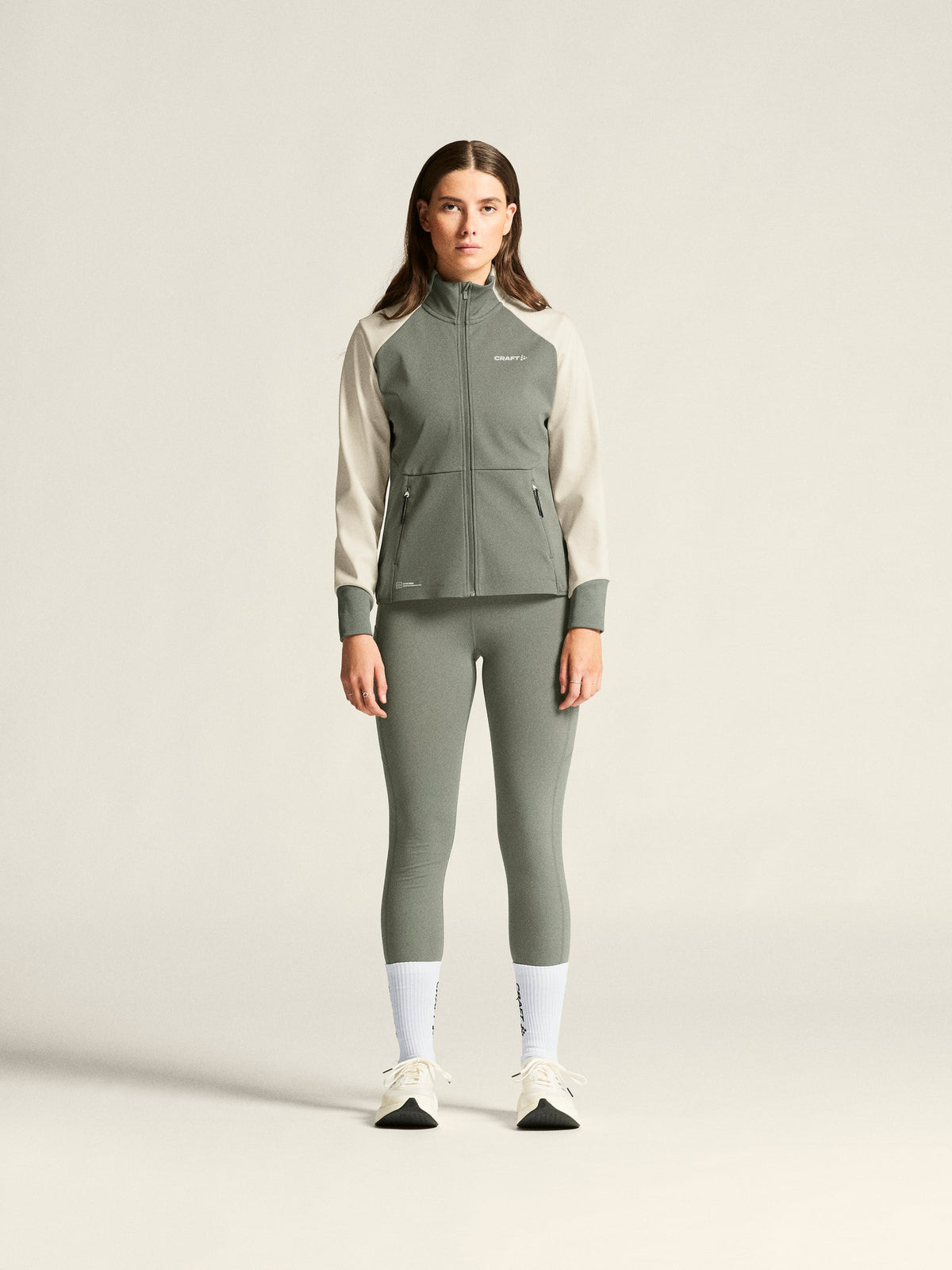 Craft CORE Essence Nordic Jacket 2 Damen in Salbeigrün/Naturweiss, Detailansicht