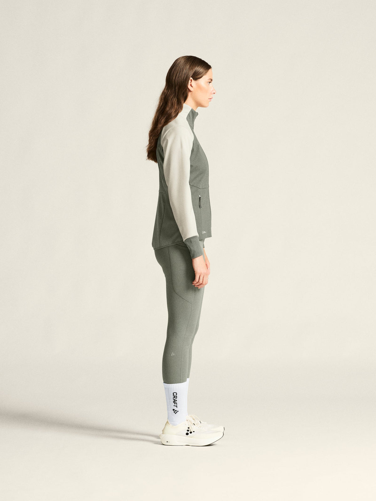Craft CORE Essence Nordic Jacket 2 Damen in Salbeigrün/Naturweiss, Detailansicht