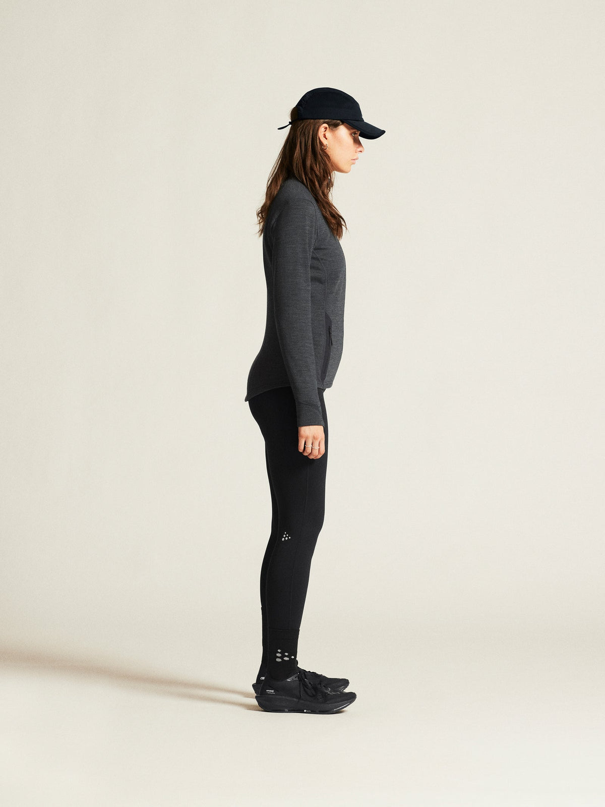 Craft PRO Explore Wool Midlayer Damen in Schwarz meliert, Detailansicht