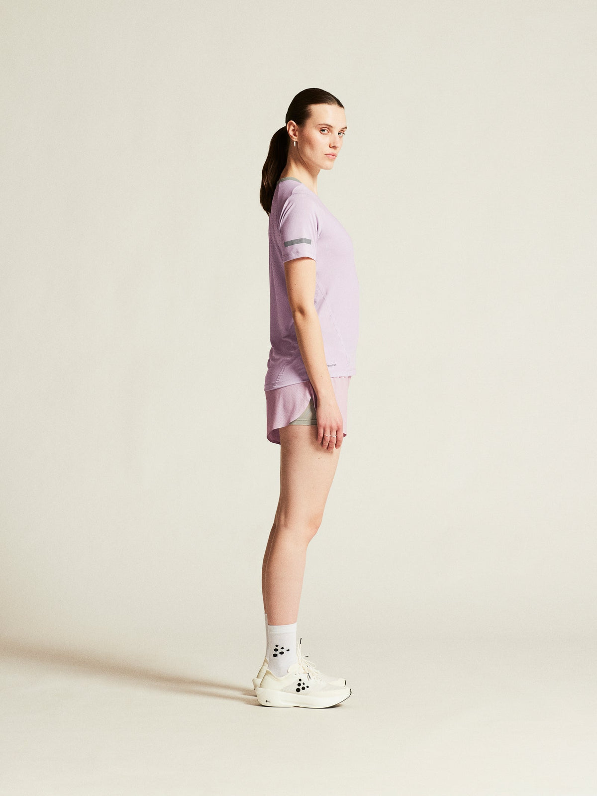Craft PRO Hypervent Tee 2 Damen in Violett, Detailansicht