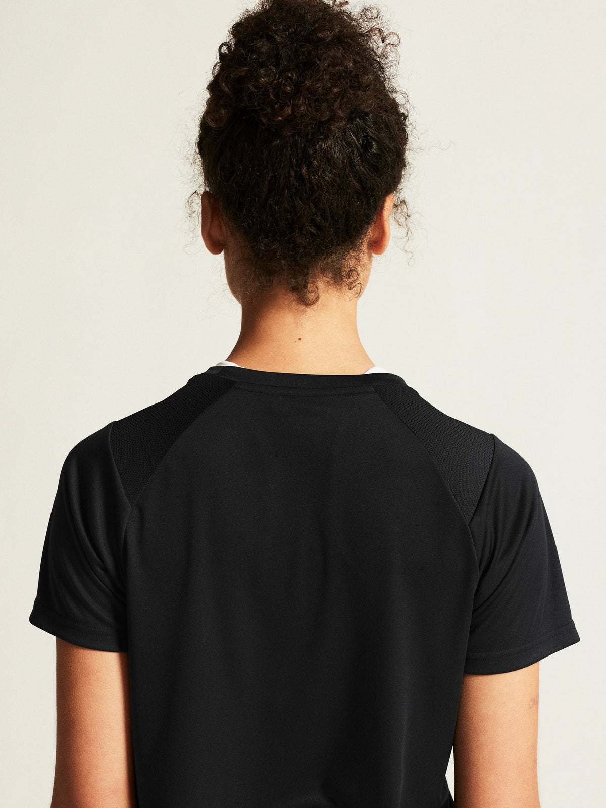 Craft Rush 2.0 SS Tee Damen in Schwarz, Detailansicht