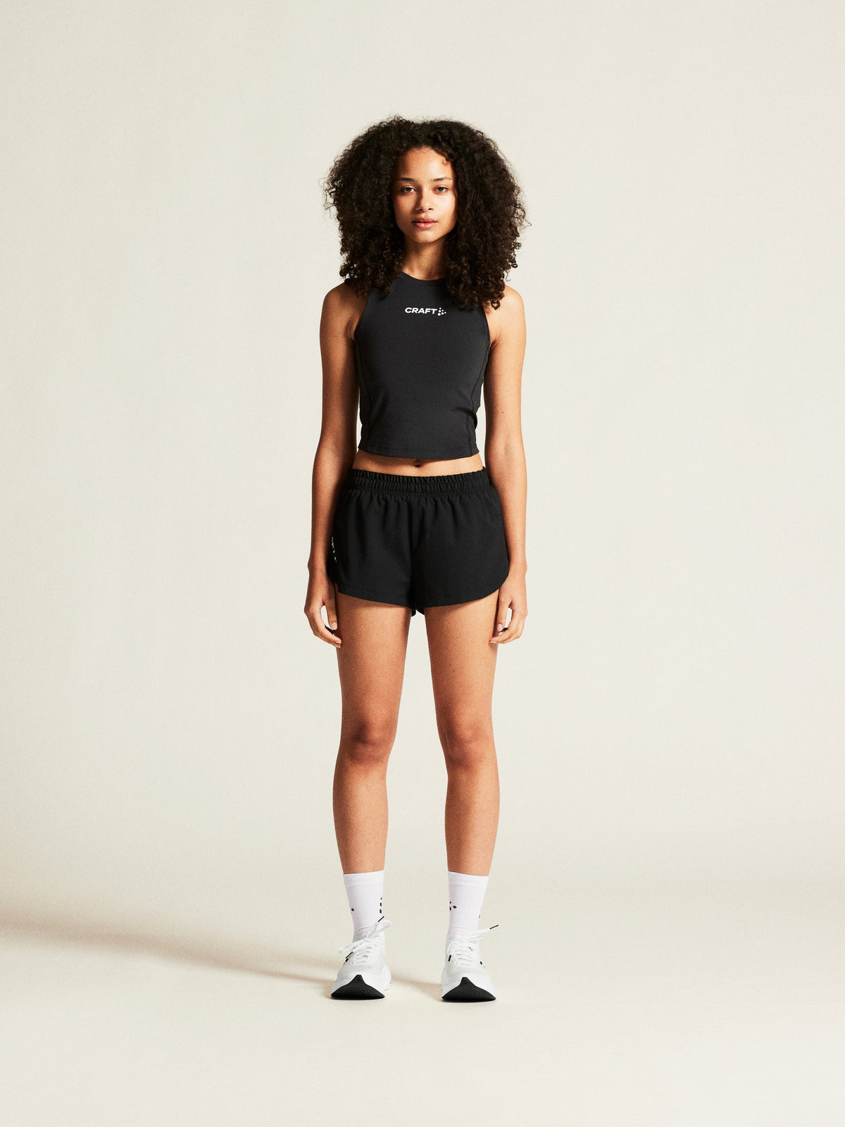 Craft Rush 2.0 Crop Singlet Damen in Schwarz, Detailansicht