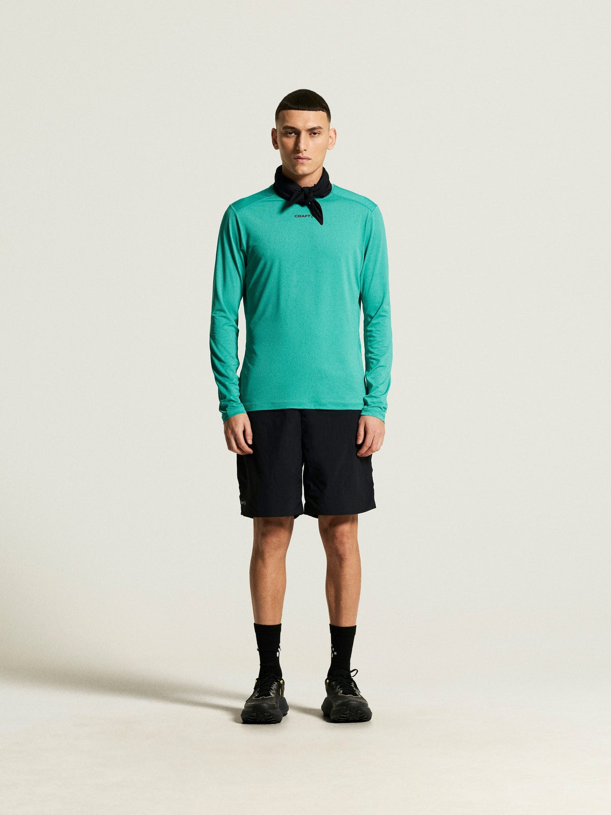 Craft ADV Essence LS Tee 2 Herren in Grün, Detailansicht