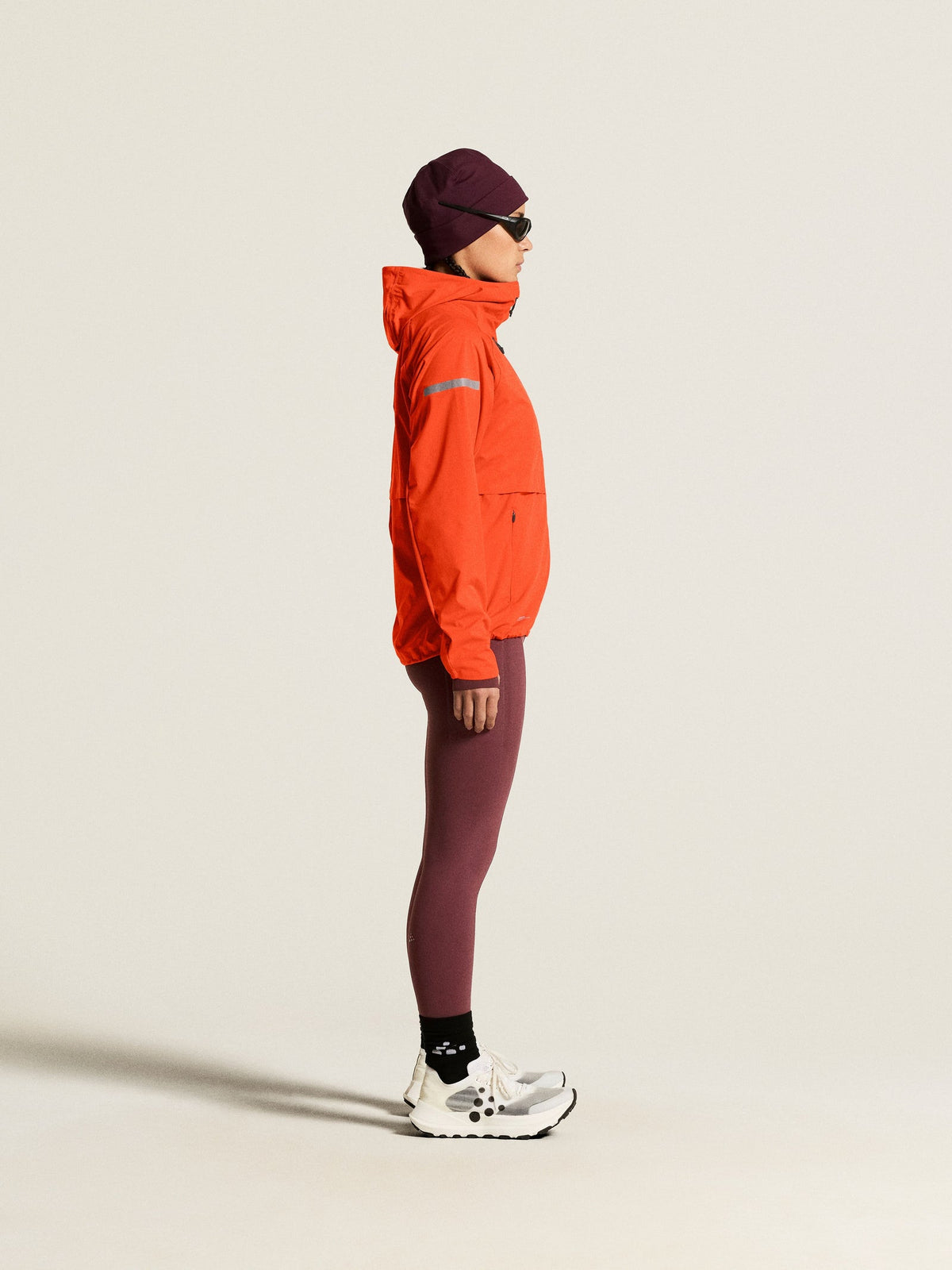 Craft PRO Hydro Jacket 3 Damen in Rot, Detailansicht