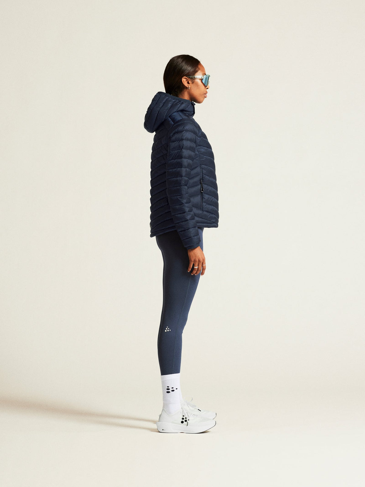 Craft CORE Explore LT. Insulation Jkt Damen in Dunkelblau, Detailansicht