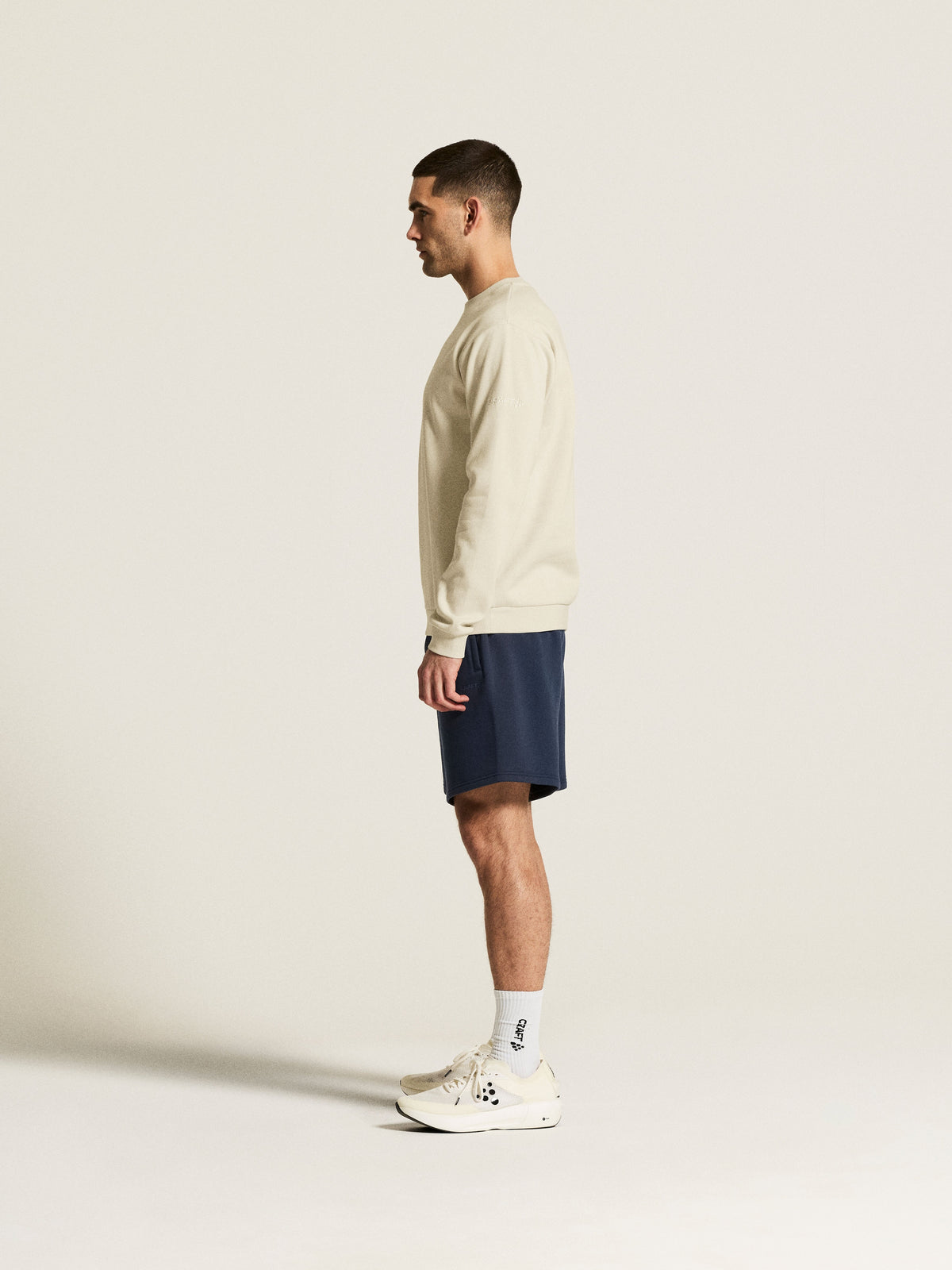 Craft Community 2.0 R Neck Herren in Naturweiss, Detailansicht