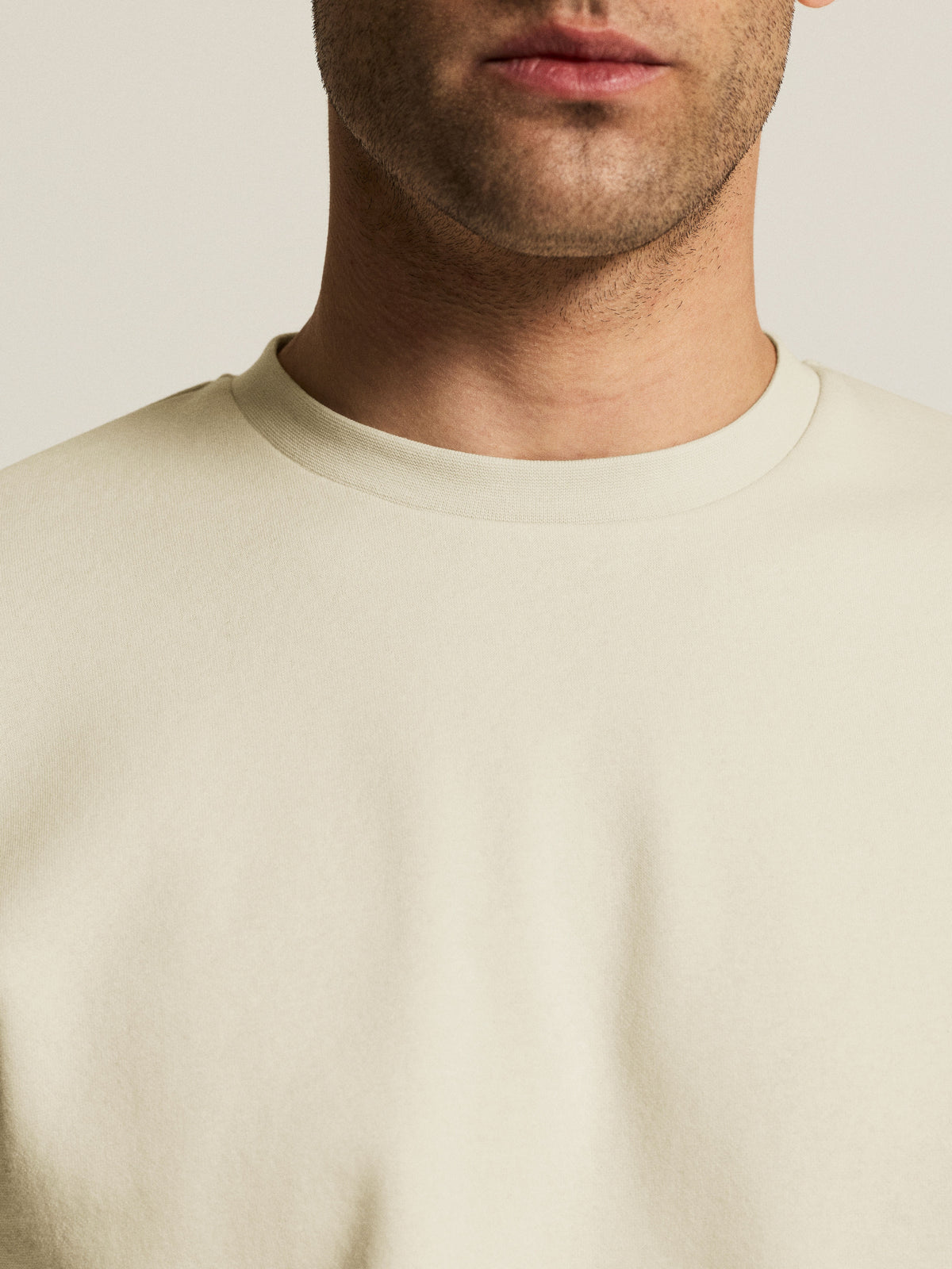 Craft Community 2.0 R Neck Herren in Naturweiss, Detailansicht