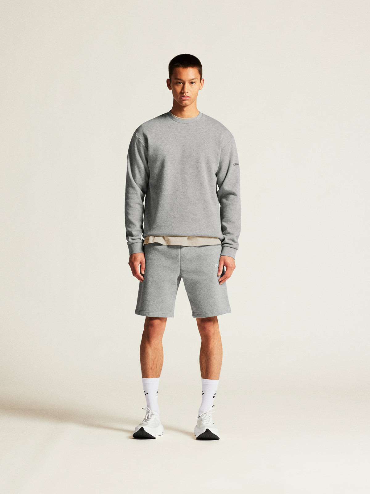 Craft Community 2.0 R Neck Herren in Grau meliert, Detailansicht
