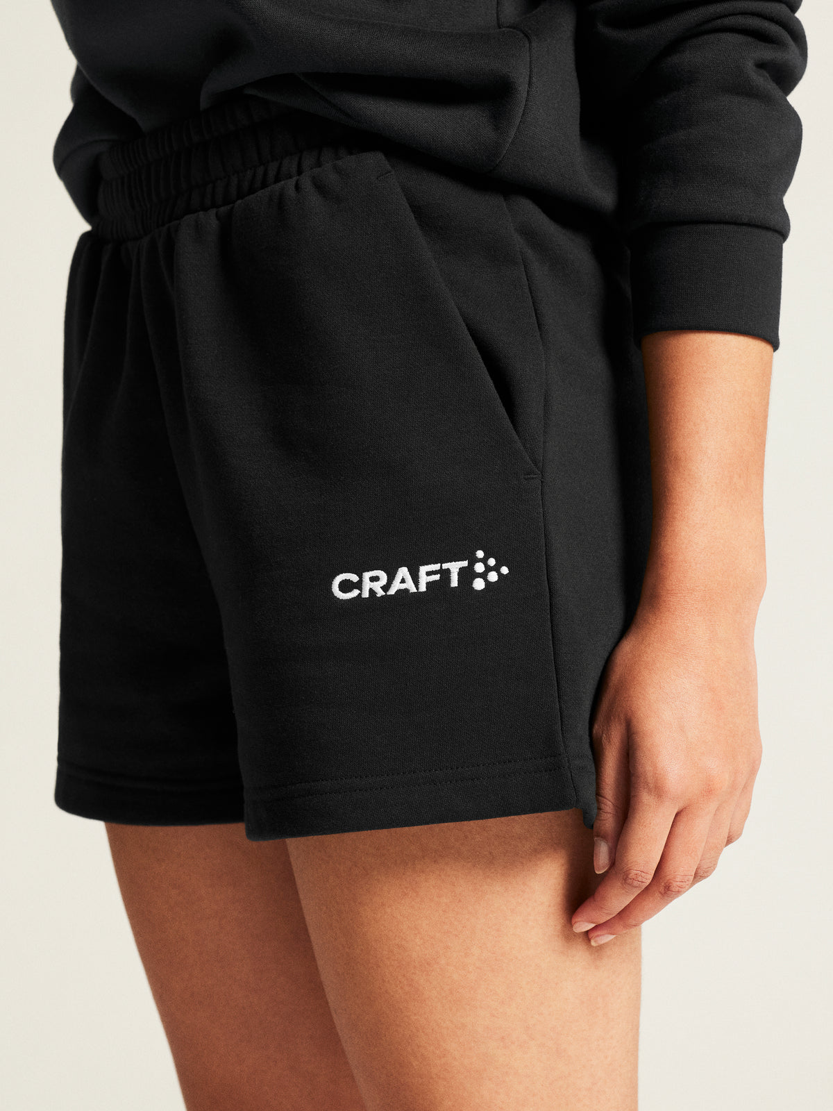 Craft Community 2.0 Shorts Damen in Schwarz, Detailansicht