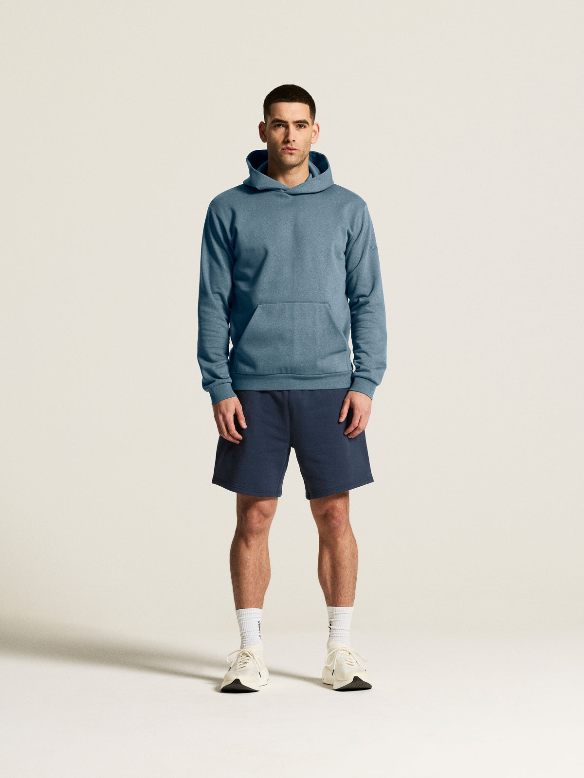 Craft Community 2.0 Hoodie Herren in Taubenblau, Detailansicht