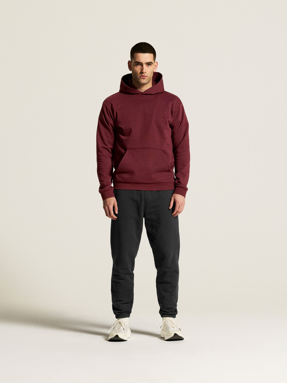 Craft Community 2.0 Hoodie Herren in Bordeaux, Detailansicht