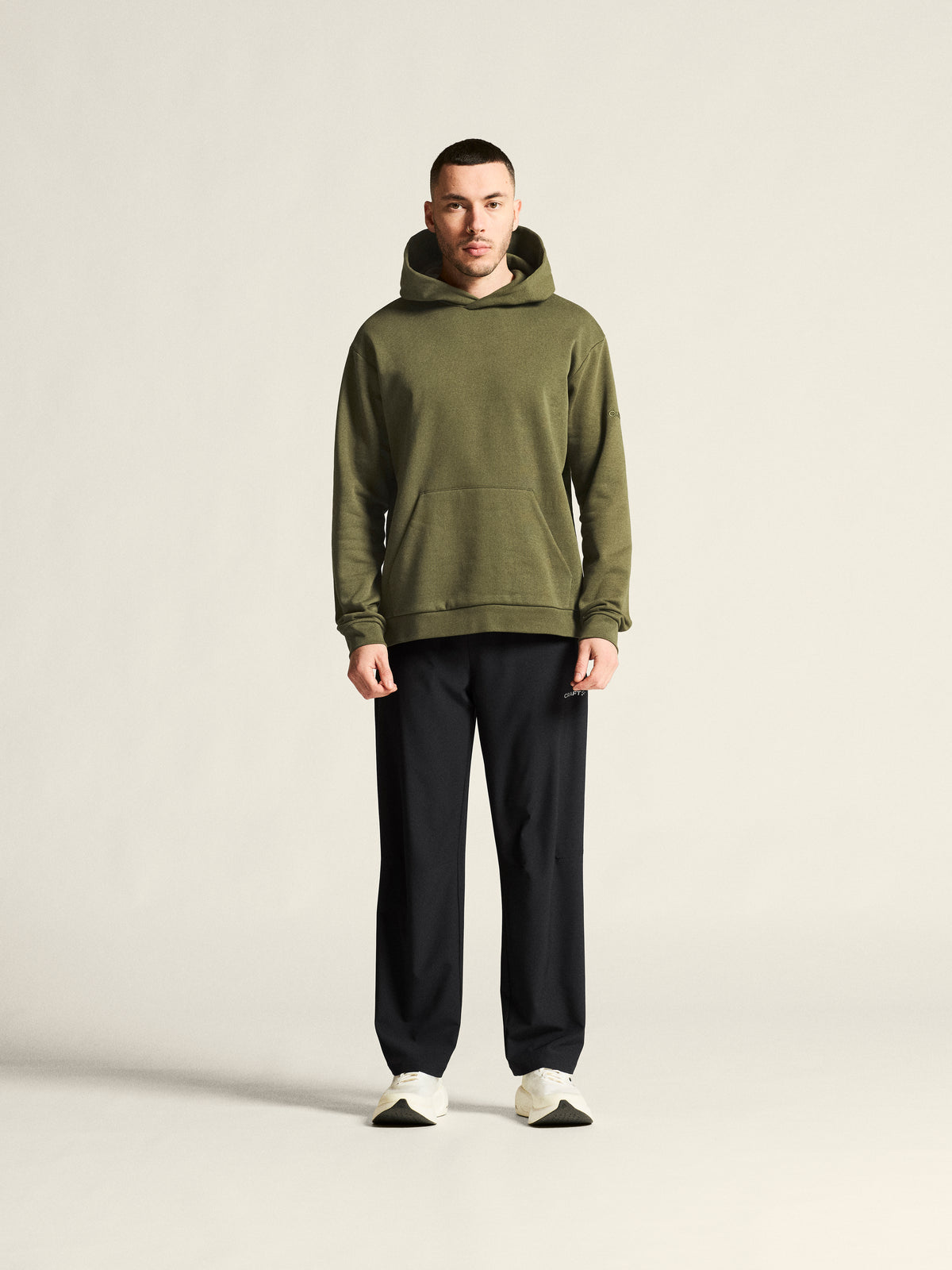 Craft Community 2.0 Hoodie Herren in Oliv, Detailansicht