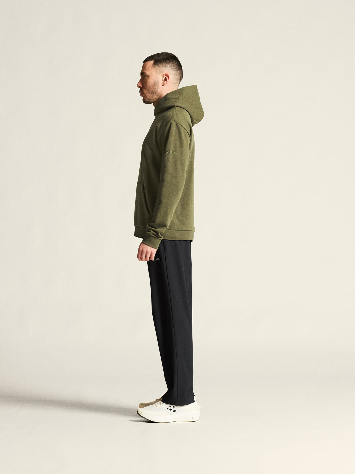 Craft Community 2.0 Hoodie Herren in Oliv, Detailansicht