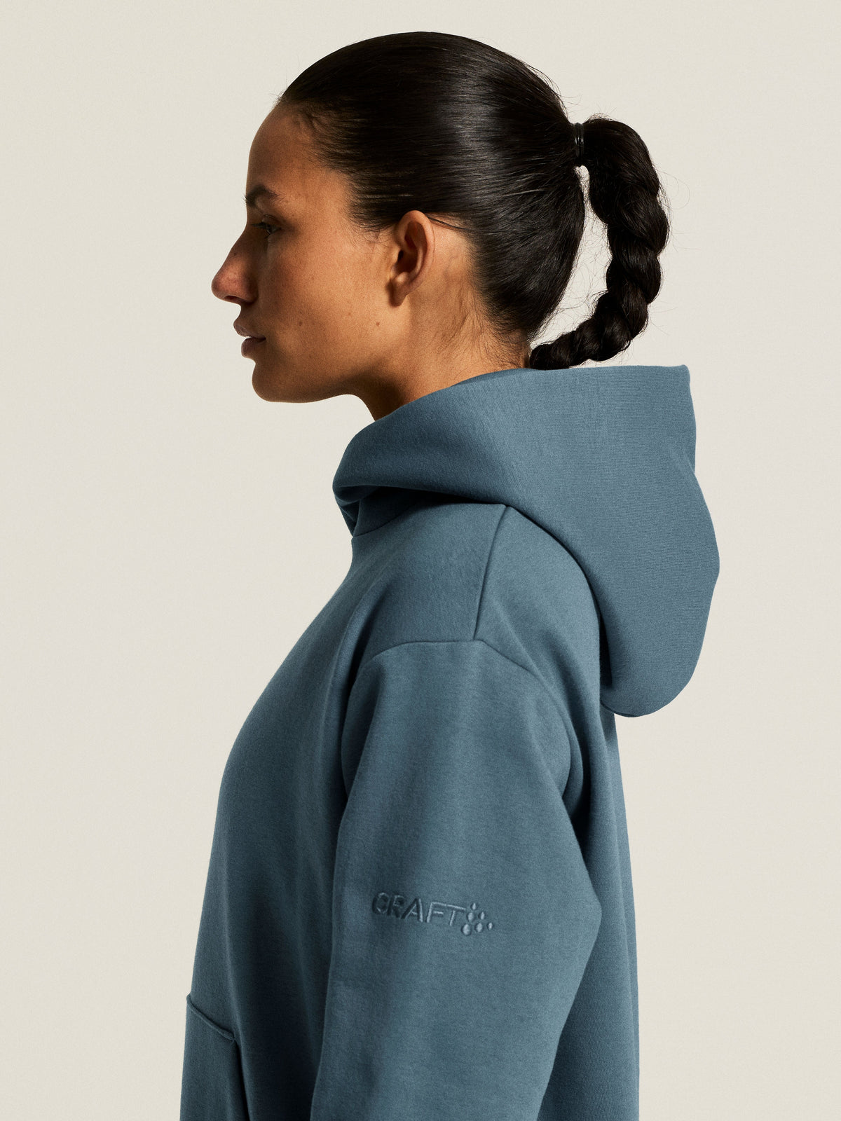 Craft Community 2.0 Hoodie Damen in Taubenblau, Detailansicht
