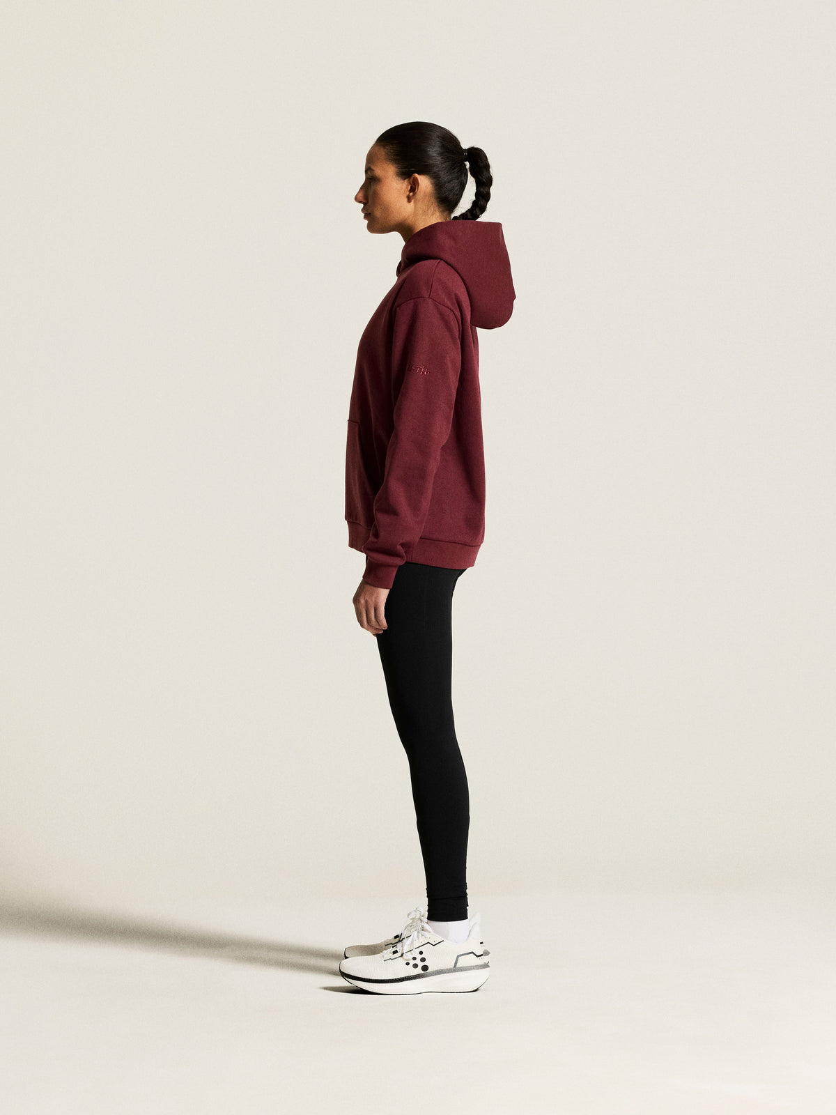 Craft Community 2.0 Hoodie Damen in Bordeaux, Detailansicht