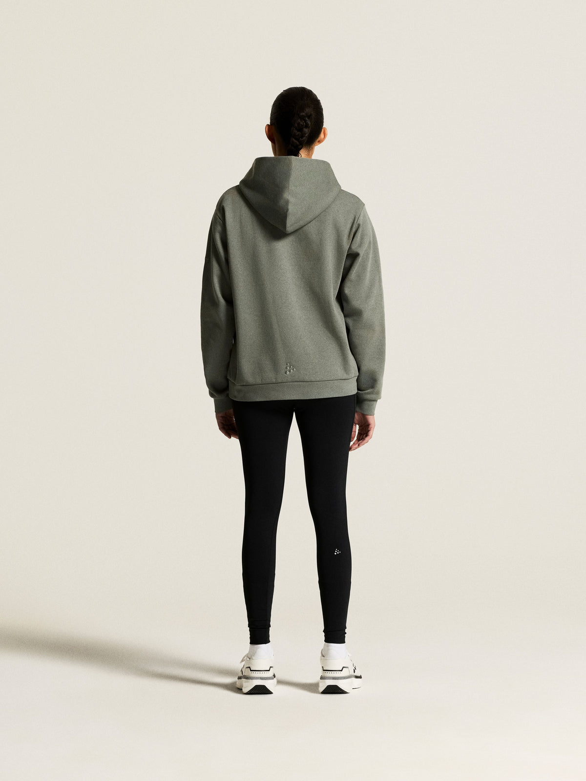 Craft Community 2.0 Hoodie Damen in Salbeigrün, Detailansicht