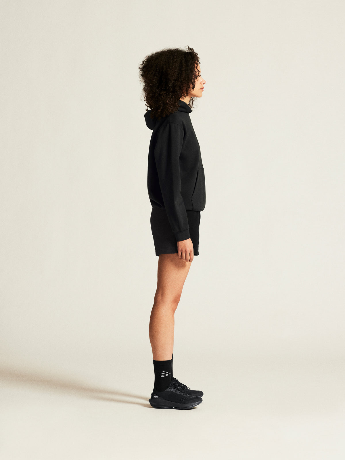 Craft Community 2.0 Hoodie Damen in Schwarz, Detailansicht