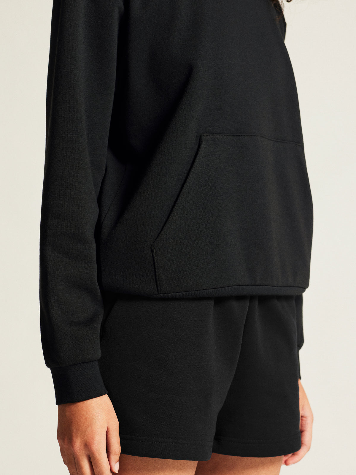 Craft Community 2.0 Hoodie Damen in Schwarz, Detailansicht