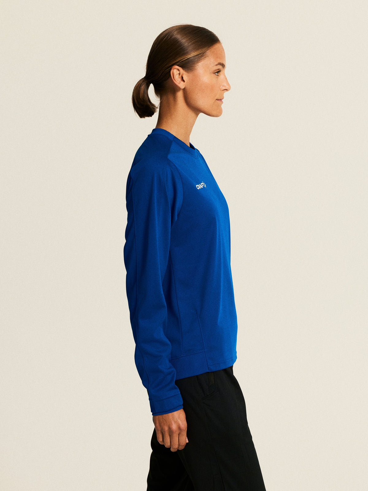 Craft Evolve 2.0 Crewneck Damen in Kobaltblau, Detailansicht