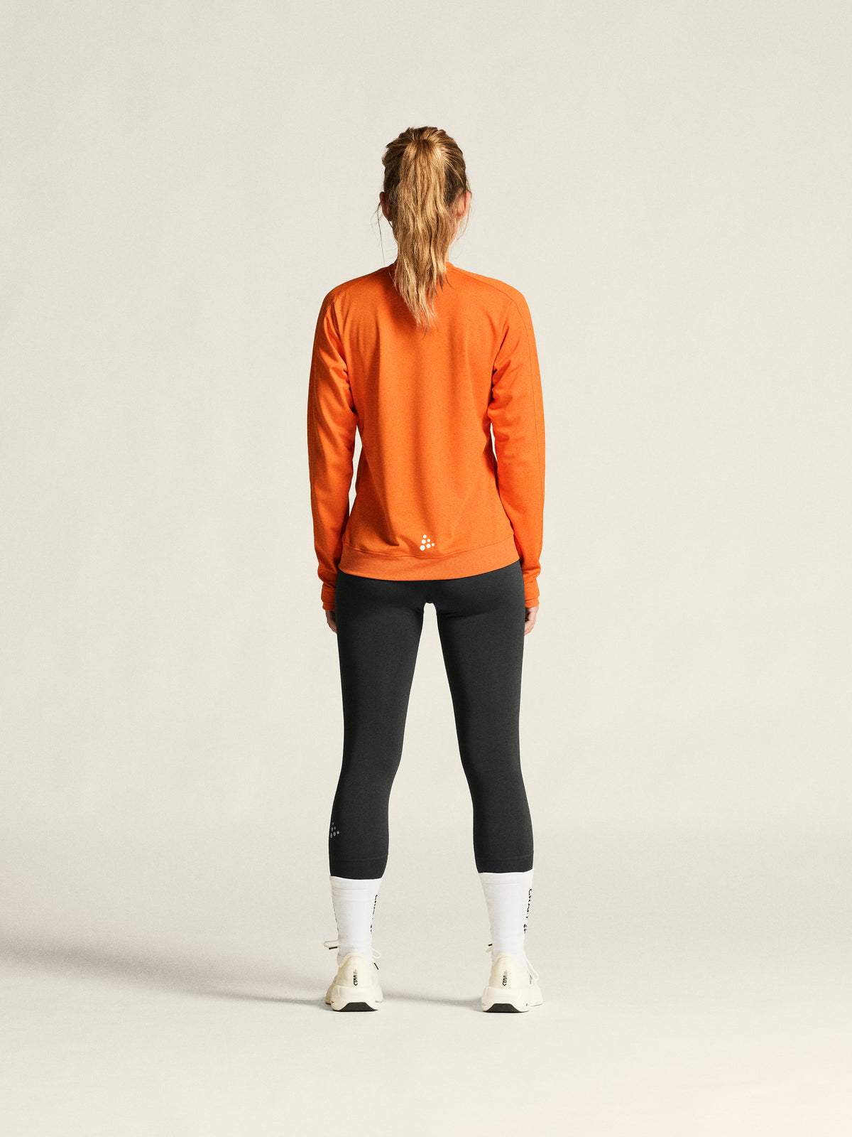 Craft Evolve 2.0 Crewneck Damen in Orange, Detailansicht