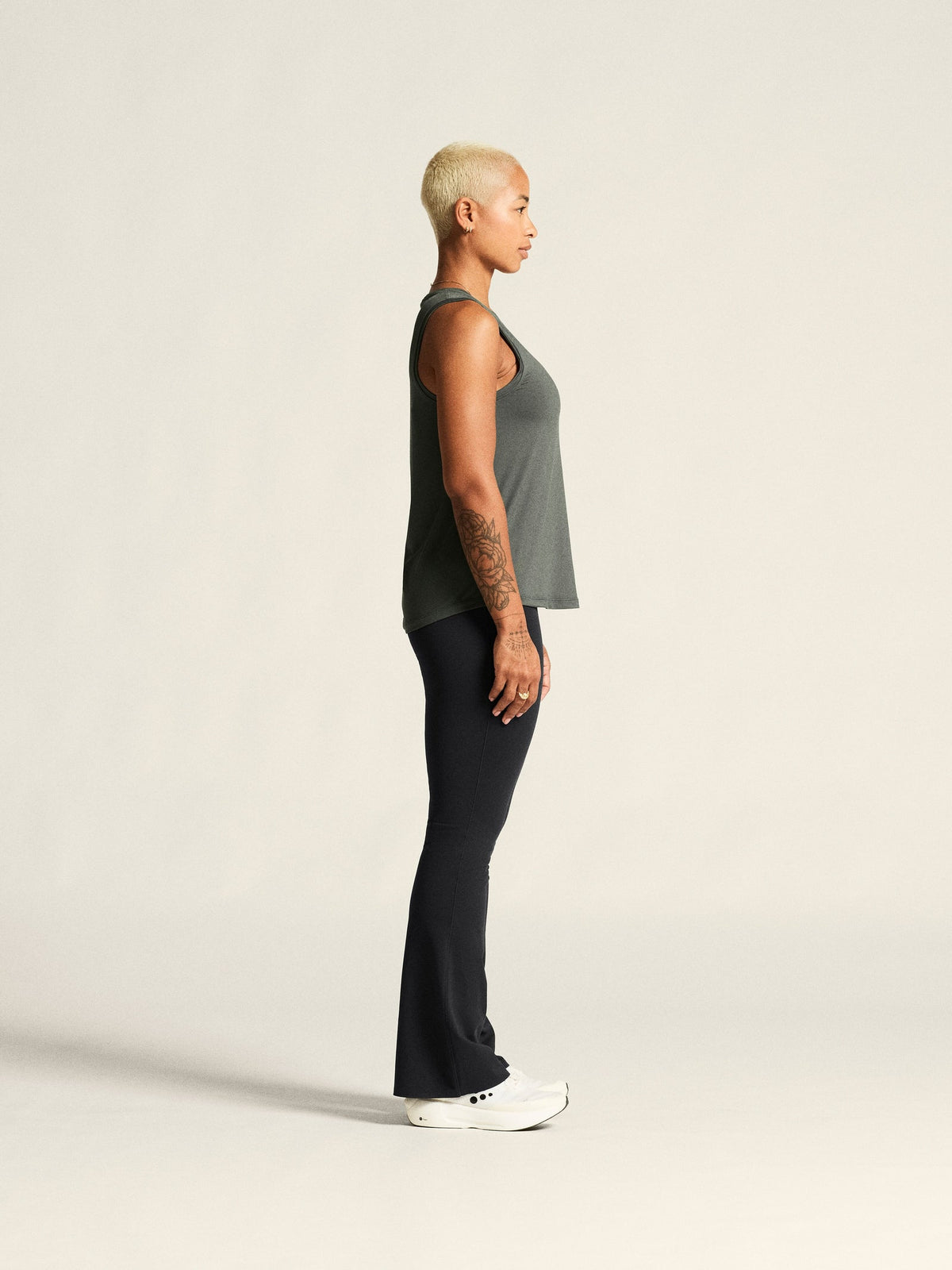 Craft Collective Singlet Damen in Grau, Detailansicht