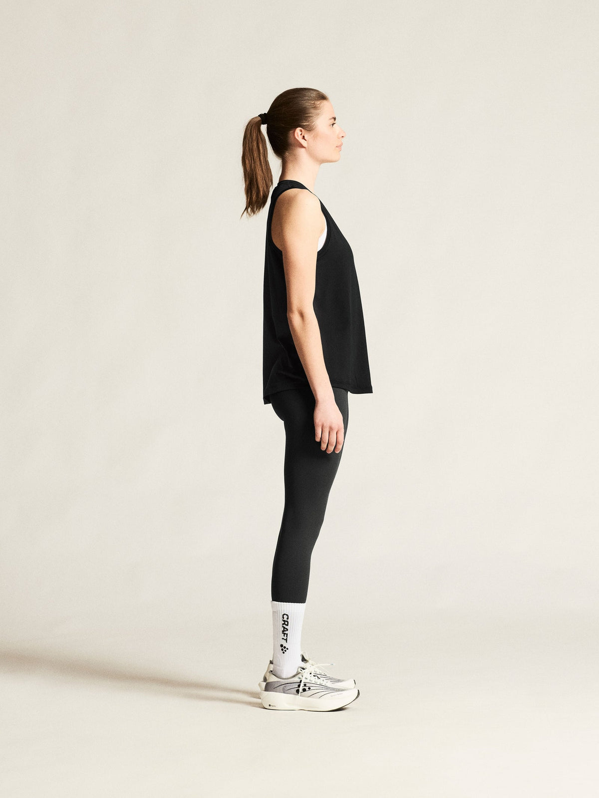 Craft Collective Singlet Damen in Schwarz, Detailansicht
